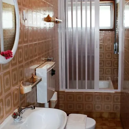 Guest house Flower Castelo de Paiva